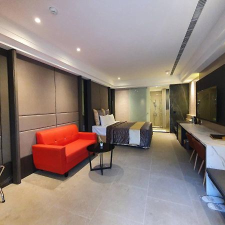 Sun Motel Kaohsiung Luaran gambar