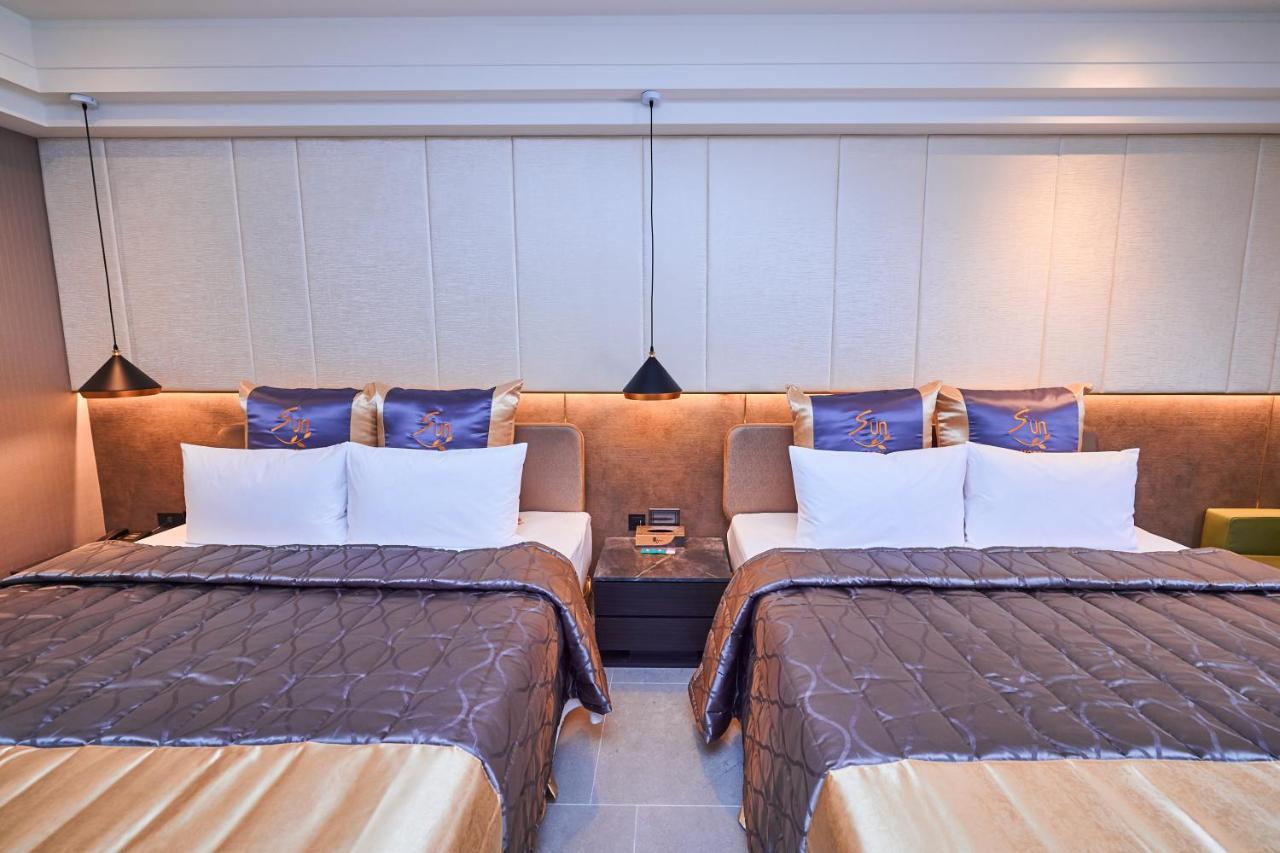 Sun Motel Kaohsiung Luaran gambar